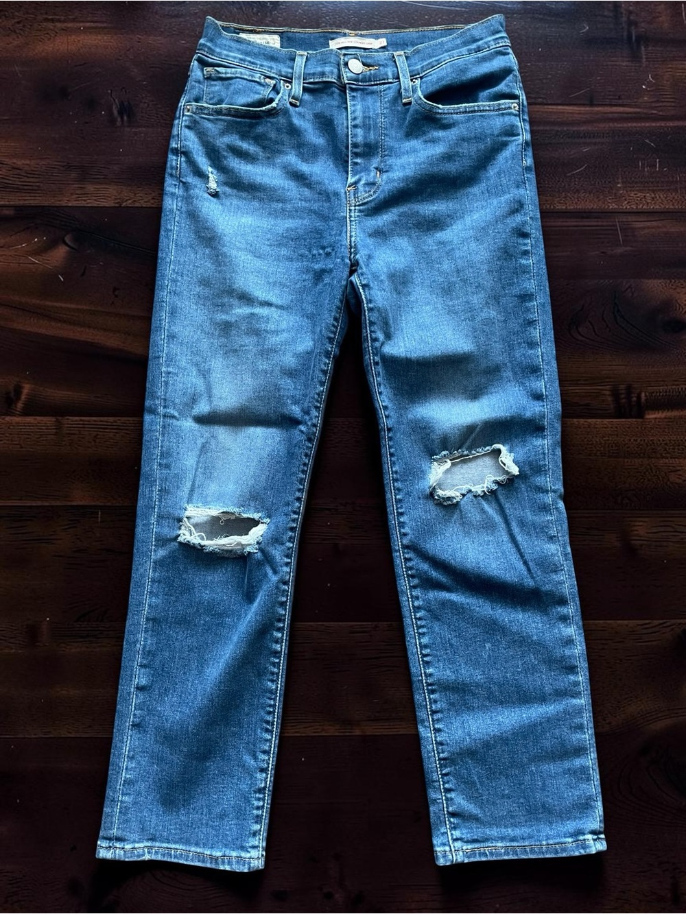 Levi's Women’s‎ 724 High Rise Straight Crop Distressed Blue Jeans Size 27